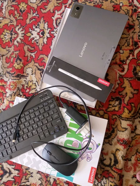 Lenovo idea tab pro - Cover Photo