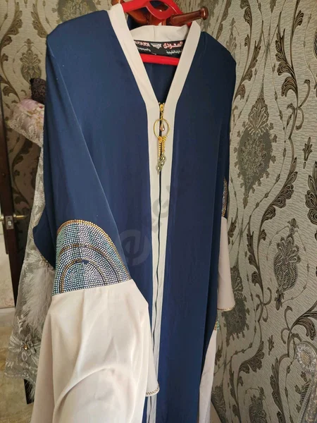 Vecherniy Abaya ayollar uchun - Cover Photo