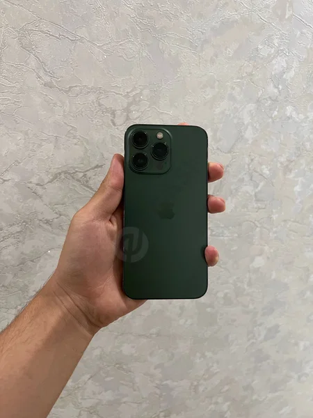 iphone 13 pro - Cover Photo