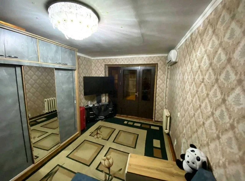 срочна квартира сотилади 1 хона 3 этаж 5 этажлик уй - Cover Photo