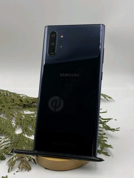 Samsung note 10+5g - Cover Photo