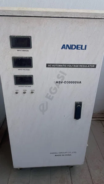 Andeli ASV-D30000VA avtomatik kuchlanish stabilizatori - Cover Photo