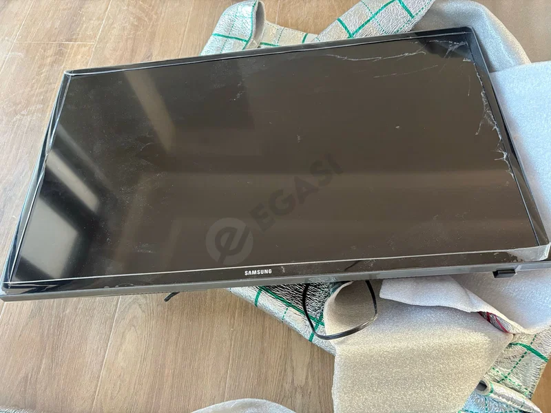Samsung TV 32 - Cover Photo
