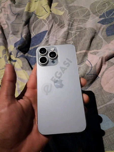 Iphone 15 pro max 256 gb 88 yomkis 652 sekl amerkaniskiy - Cover Photo