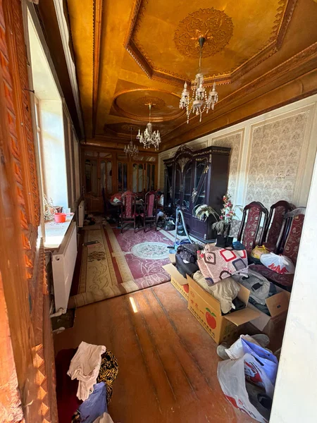 Image 12