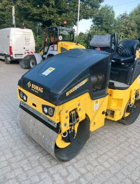 Bomag - Cover Photo