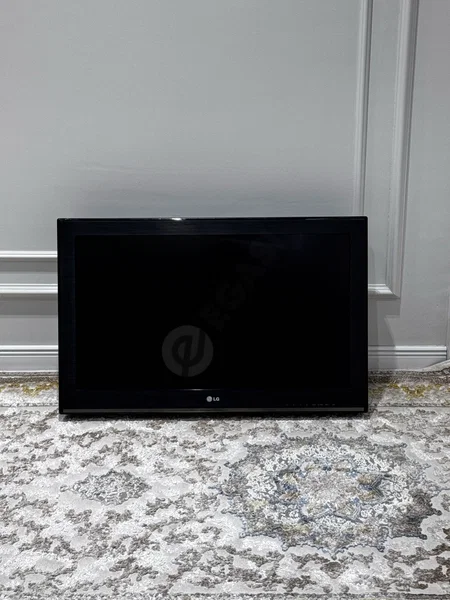 LG Televizor sotiladi - Cover Photo