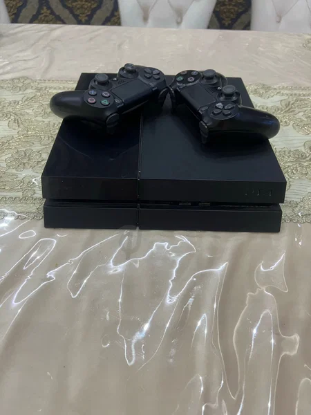 ps4+ps3 - Cover Photo