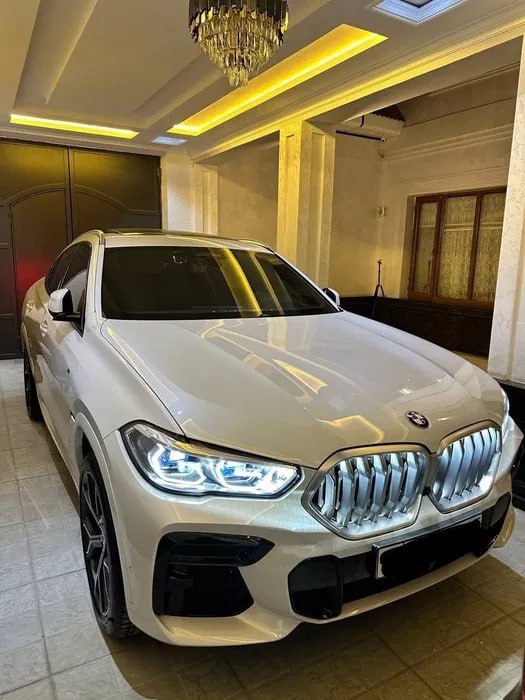 BMW X6 2022 - Cover Photo